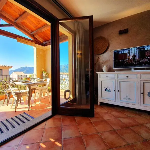 Spazioso appartamento con terrazza a due passi dal centro, hotel in Villasimius