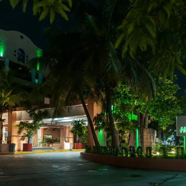 Holiday Inn Ciudad Del Carmen, an IHG Hotel, hotel in Estero