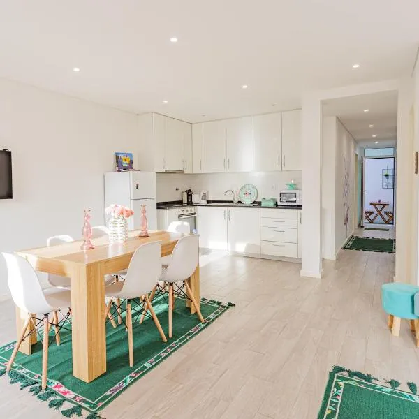 Luizinho House，位于加亚新城的酒店