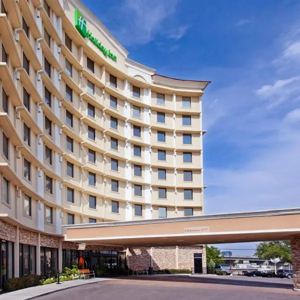 Holiday Inn Dallas Market Center, an IHG Hotel, готель у Далласі