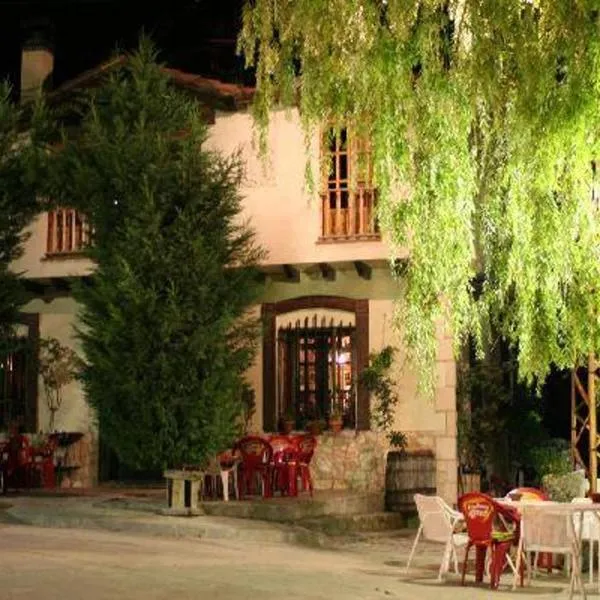 Hotel Rural Pantano de Burgomillodo，Valle de Tabladillo的飯店