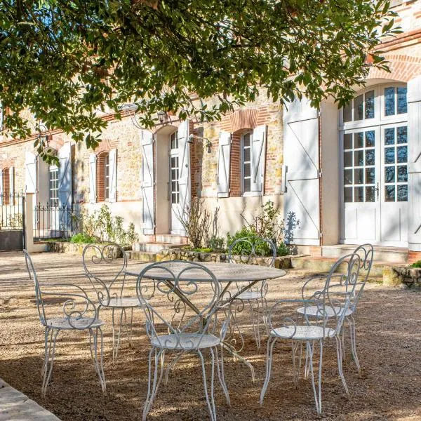 Les Nuits du Pastelier, hotel em Teulat