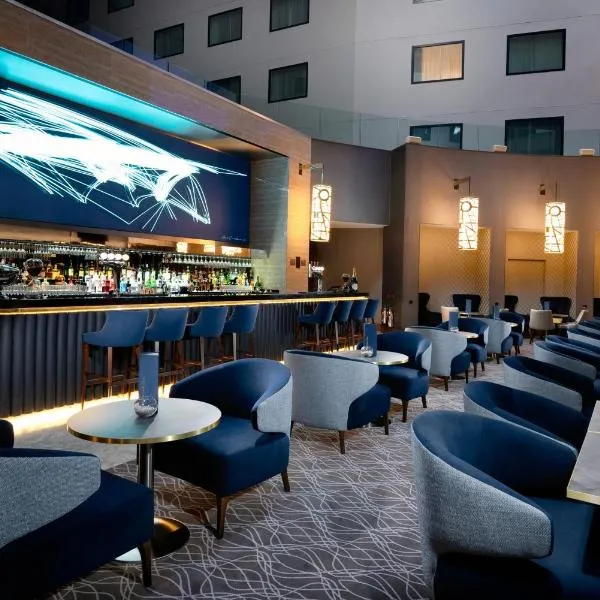 Crowne Plaza London Heathrow T4 by IHG, hotel en Hillingdon