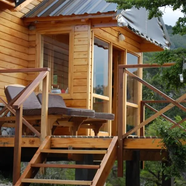 Parajes del lejano sur cabaña El Cardo, hotel di Moquehue