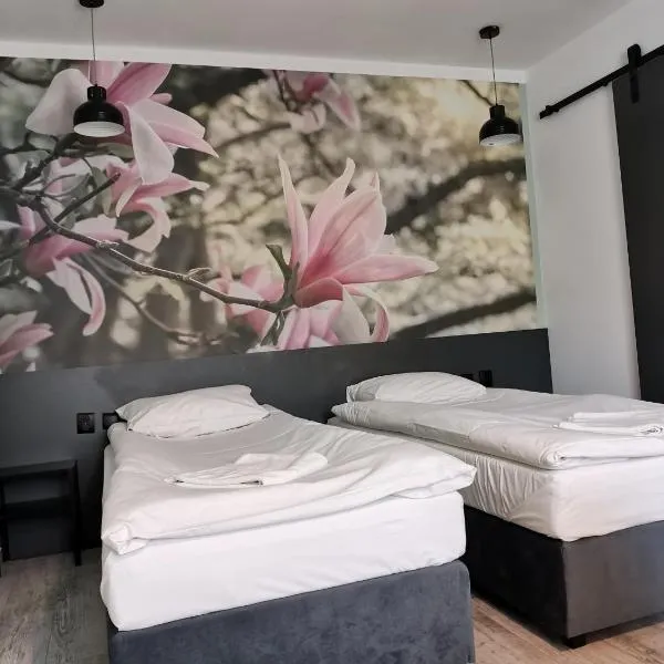 Apartamenty Jaskinia Solna, hótel í Ruda Śląska