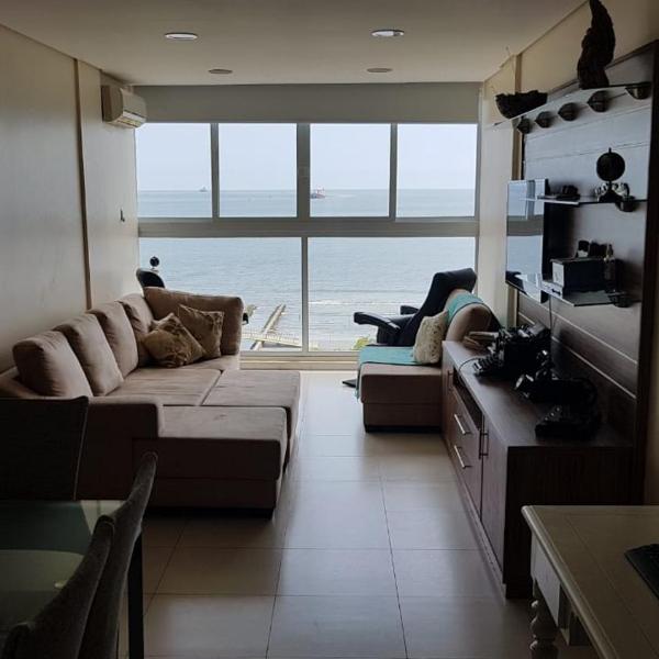 A melhor vista de Santos para 5 pessoas pé na areia - Foto 2