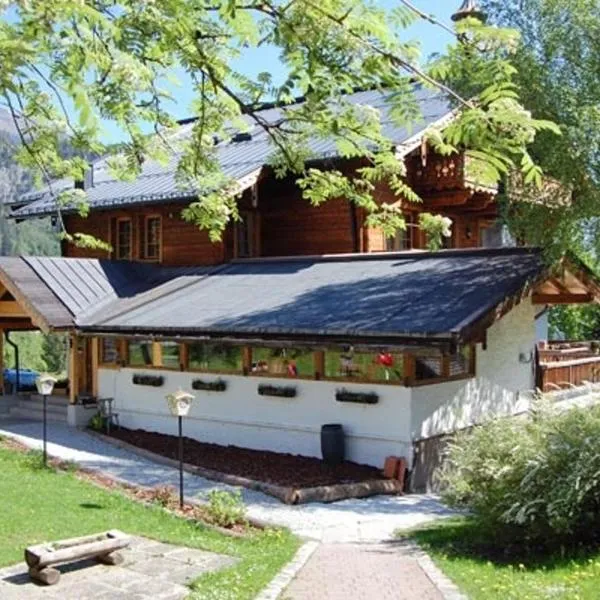 Landgasthof Kirchenwirt, hotel v destinaci Krimml