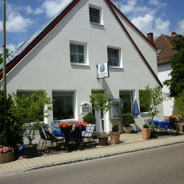 Gasthaus - Pension Am Buchberg, hotel v destinaci Mönchsdeggingen