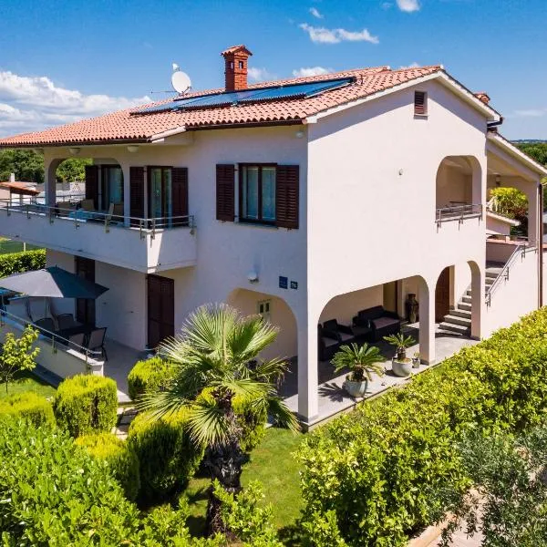 Apartmani Kažun, hotell sihtkohas Fažana