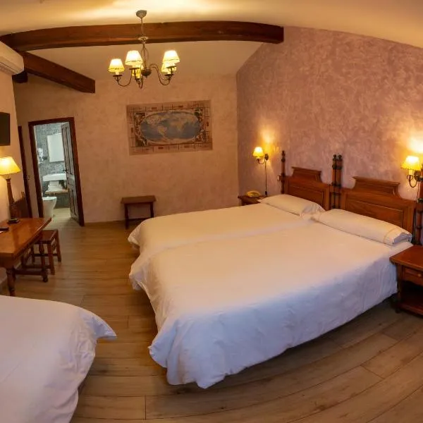 Hotel Las Cancelas, hotel v destinaci Avila
