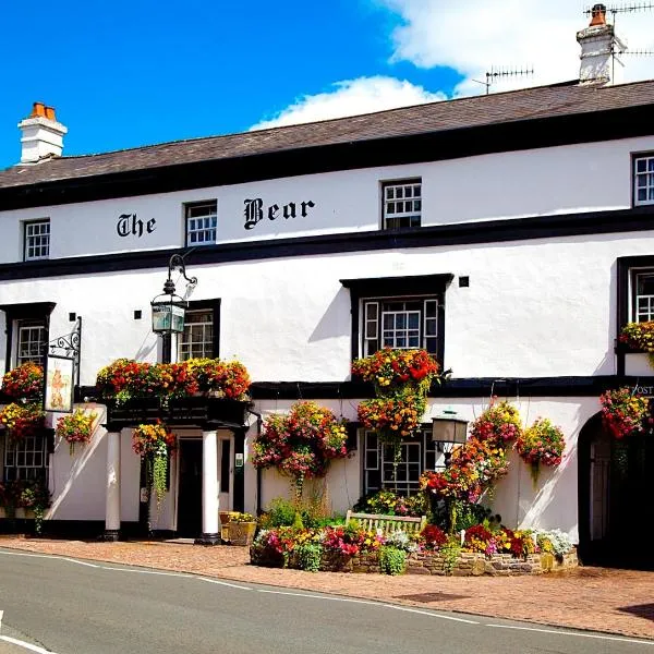 Bear Crickhowell, hotel en Gilwern