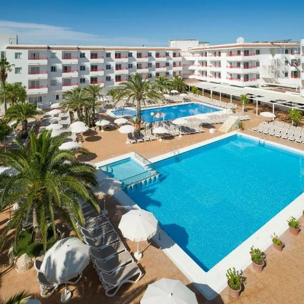 Coral Star Apartments, hotel Bahia de Sant Antoniban