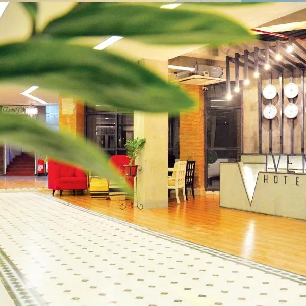 Viven Hotel, hotel v destinaci Laoag