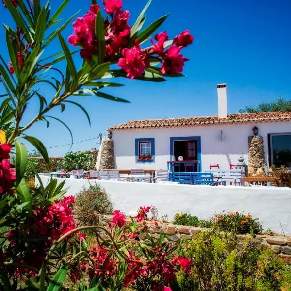 Casa dos Castelejos, hotel in Guerreiro