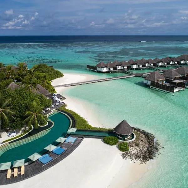 Four Seasons Resort Maldives at Kuda Huraa, hotel v destinaci North Male Atoll
