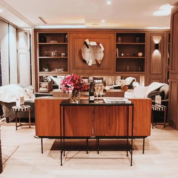 Waldorf Montparnasse, hotel in Paris