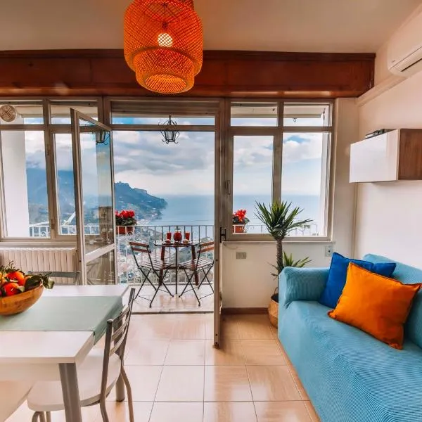 CASA CHIARINA breathtaking sea view, hotel v Ravellu