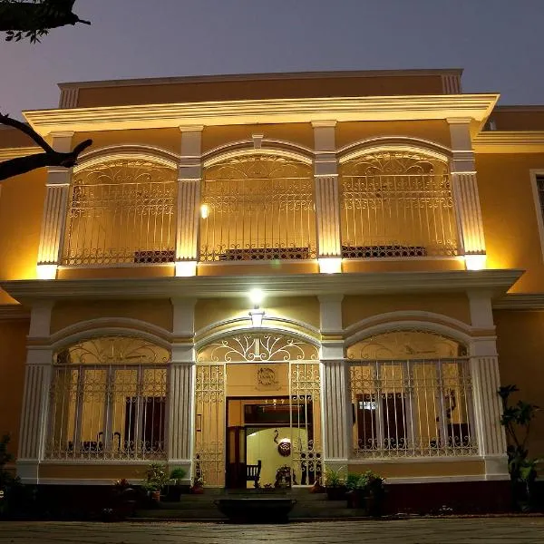 La Taara, готель у місті Kālapettai
