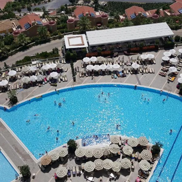 Alanya Goldcity 2 bedroom villa, hotel in Alanya