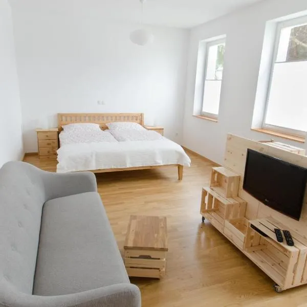 FeWo 2 Markranstädt, hotel in Markranstädt