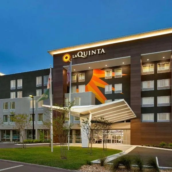 La Quinta by Wyndham Gainesville, готель у місті Гейнсвілл