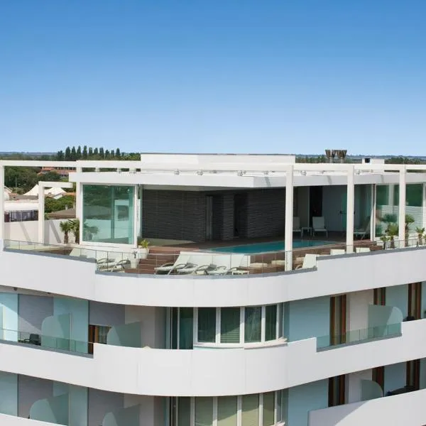 Il Teatro, hotel Lido di Jesolóban