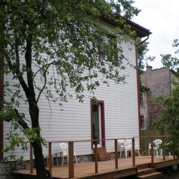 Vabriku Guesthouse, hotell Tallinnas