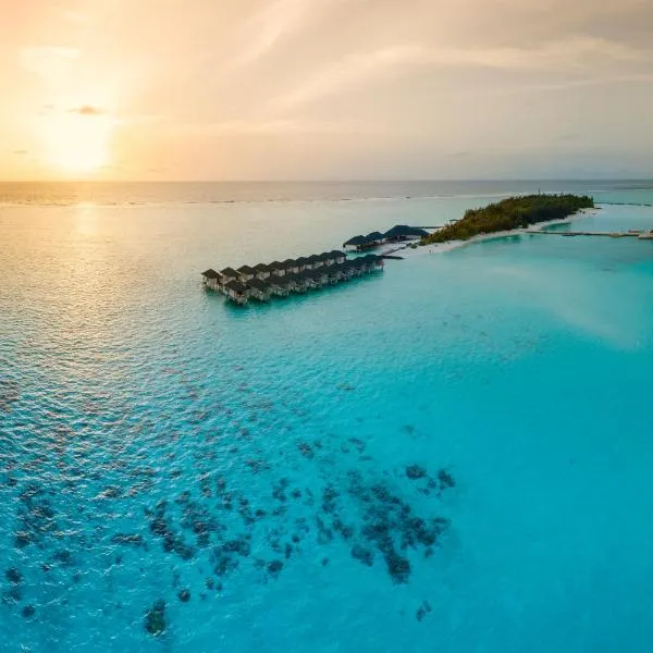 サマー アイランド モルディブ リゾート（Summer Island Maldives Resort）、北マーレ環礁のホテル