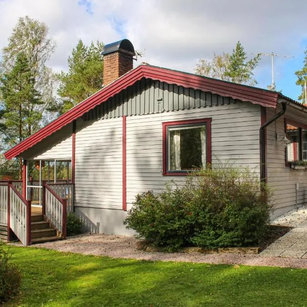 Amazing Home In Öxabäck、Öxabäckのホテル