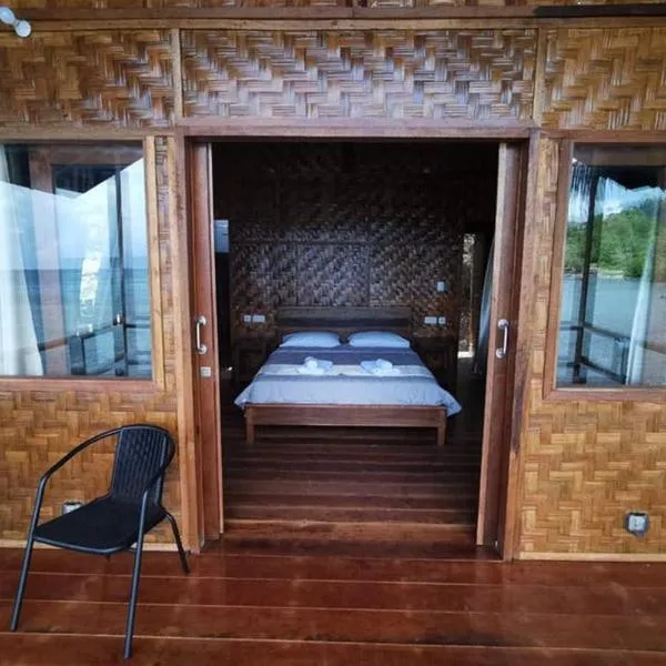 SeaGate Bungalows, hotel em Iboih