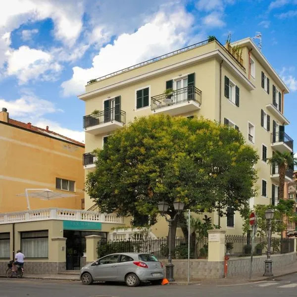 Residence San Marco Suites&Apartments Alassio, hotel v destinaci Alassio