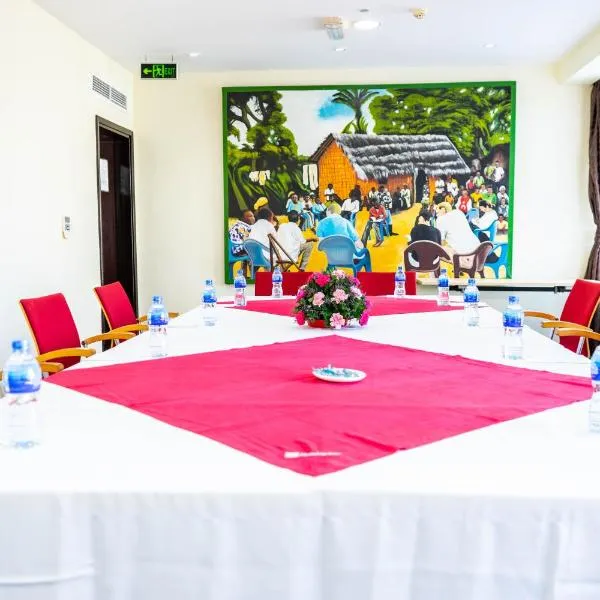 Holiday Inn Dar Es Salaam by IHG โรงแรมในดาร์เอสซาลาม