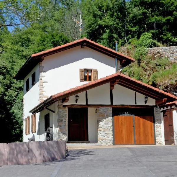 Holiday Home Uxaneko-errota by Interhome, hotel v destinaci Bera