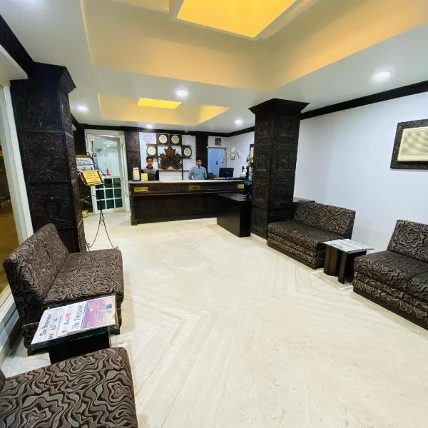 Saluja Residency, hotel in Shaugaon