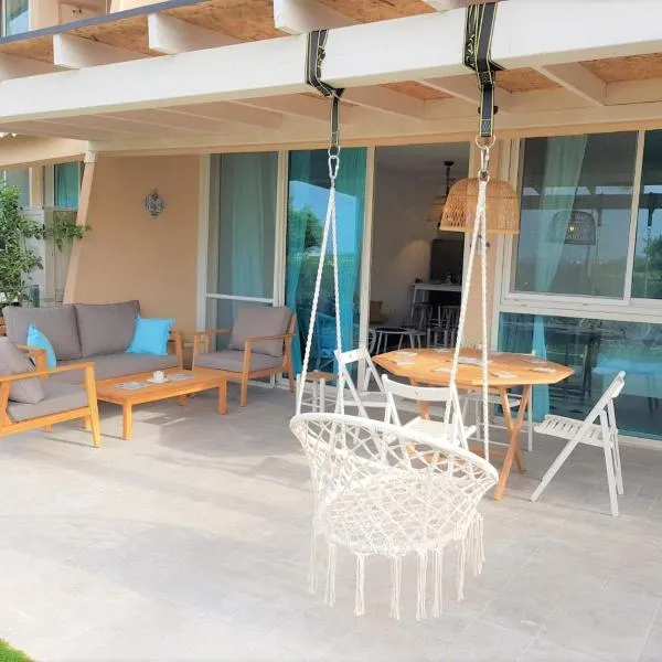 Suite paradise - E013 garden apartment, hotel en Cesarea