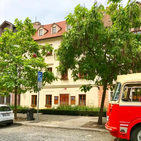 Golden Wood Apartments, hotel v Plzni