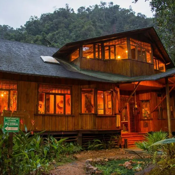 Mindo Garden Lodge and Wildlife Reserve, hotel Mindóban