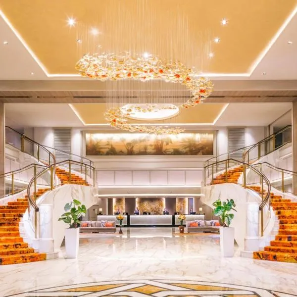 Royal Plaza on Scotts, hotel v Singapuru