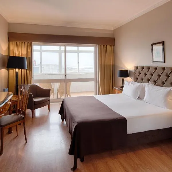 Golden Tulip Porto Gaia Hotel، فندق في فيلا نوفا دي غايا