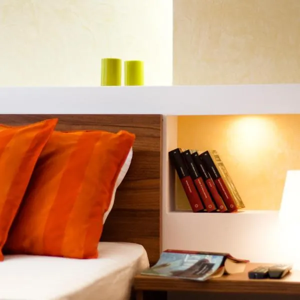 6 Apartments, hotel v mestu Predeal