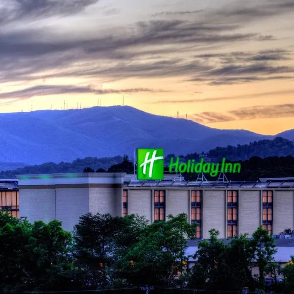 Holiday Inn Roanoke - Tanglewood Route 419 & I 581 by IHG, hotel v destinaci Roanoke