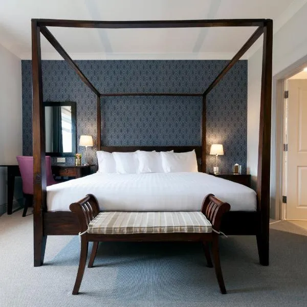 Asperion Hillside Hotel, hotell Guildfordis