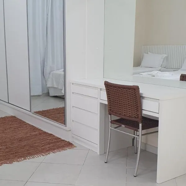 Cananeia Residencial, hotel a Cananéia