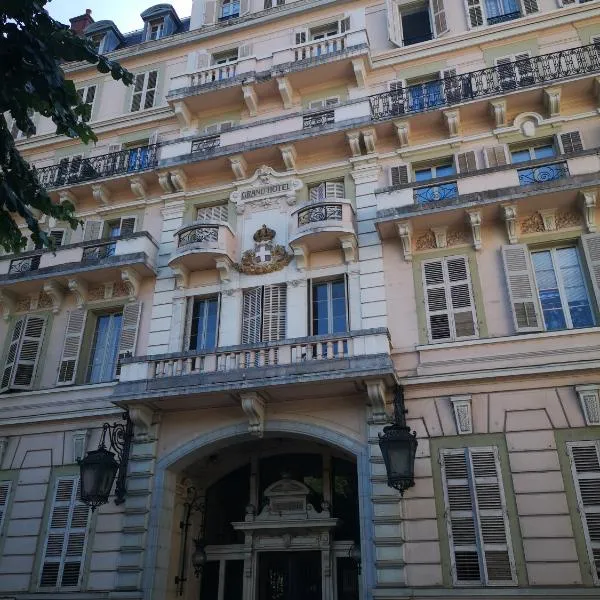 Studio indépendant centre ville Aix les bains、エクスレバンのホテル