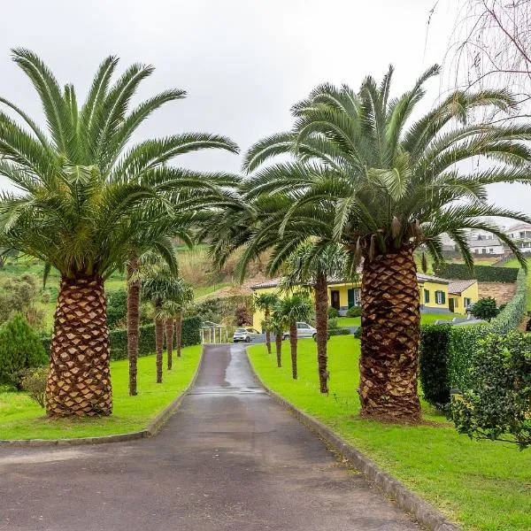 Quinta das Palmeiras, hotel v destinaci Povoação