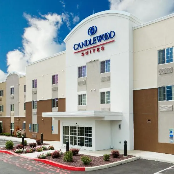 Candlewood Suites Harrisburg I-81 Hershey Area, an IHG Hotel, hótel í Harrisburg