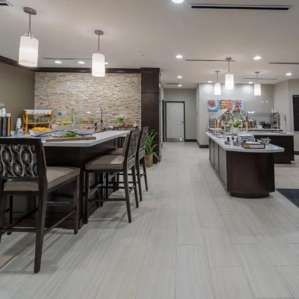 Staybridge Suites Houston East - Baytown by IHG, hotell i Baytown