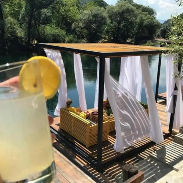 Hotel Tazz - River Front Oasis Collection, hotel v destinaci Bihać