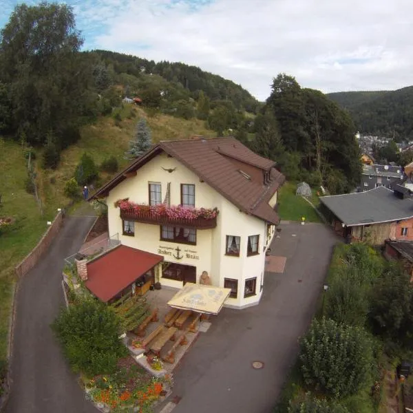 Ankerbräu Ferienwohnungen Brauerei Bierbad, hotelli kohteessa Steinach