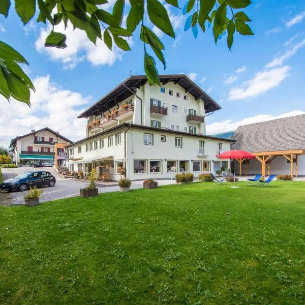 Hotel Nocker, hotell i Toblach